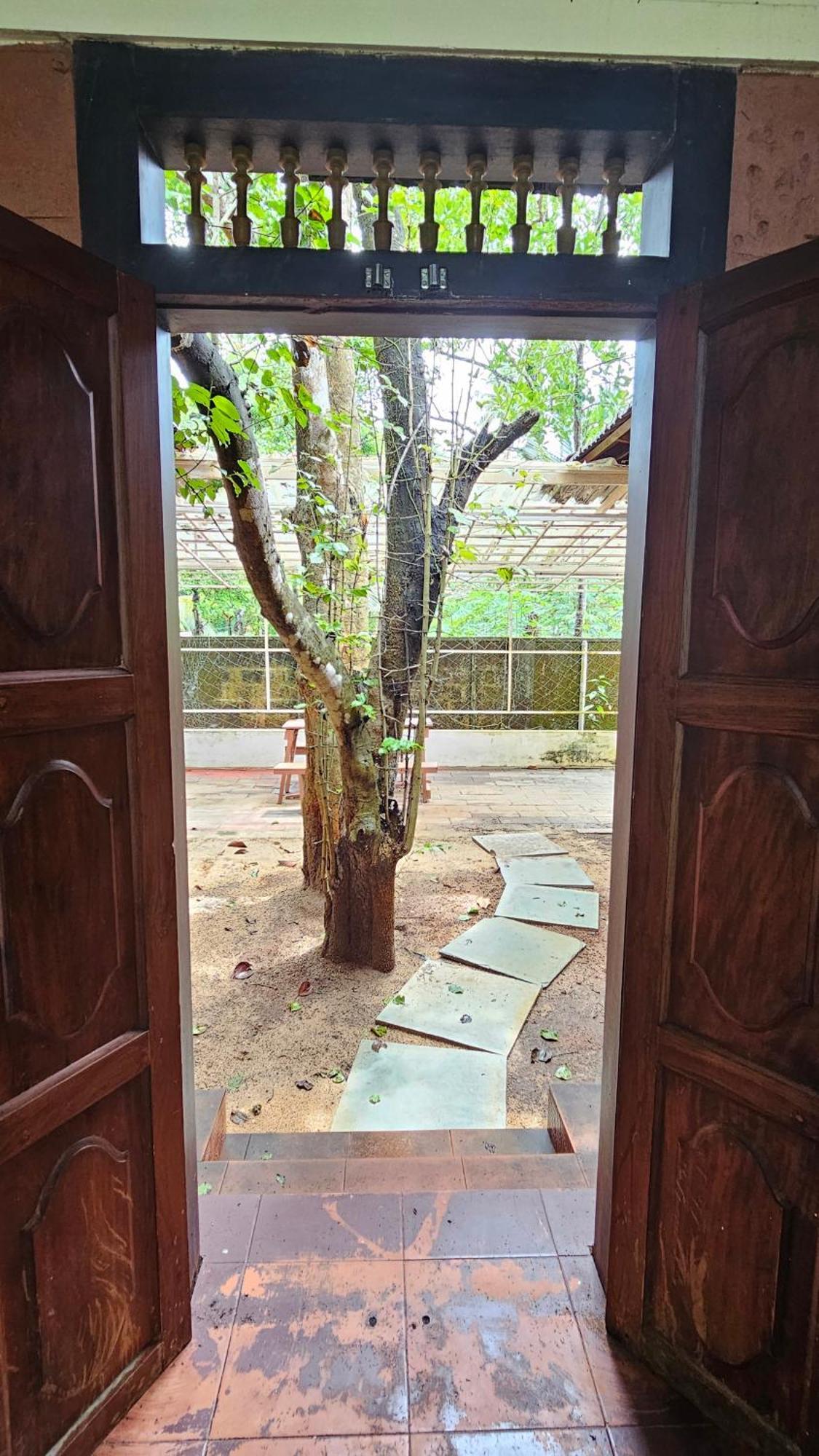 ホテル Casa Marari マラリクラム エクステリア 写真